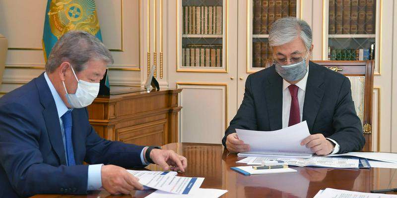  Президент Ахметжан Есімовті қабылдады 