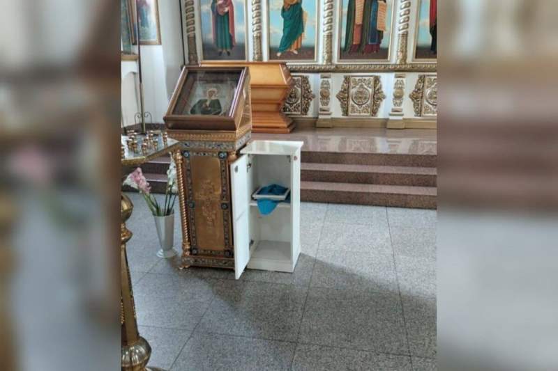 Ақтөбеде ер адам шіркеуден ақша ұрлаған