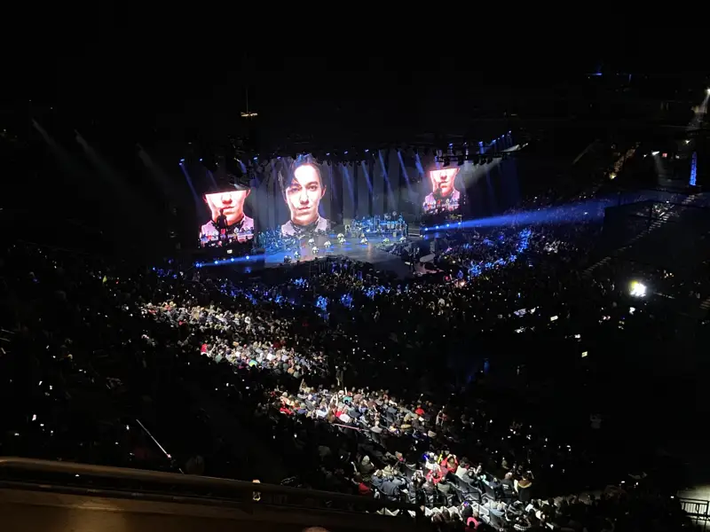 Димаш Құдайберген Нью-Йоркті «жарды». Эксклюзив! (фото-видео)