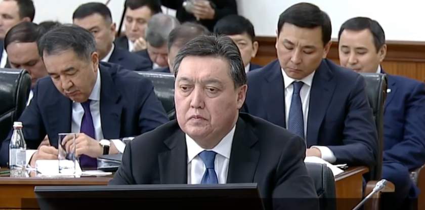 Министрлер мен әкімдер: Кім кетеді, кім қалады?