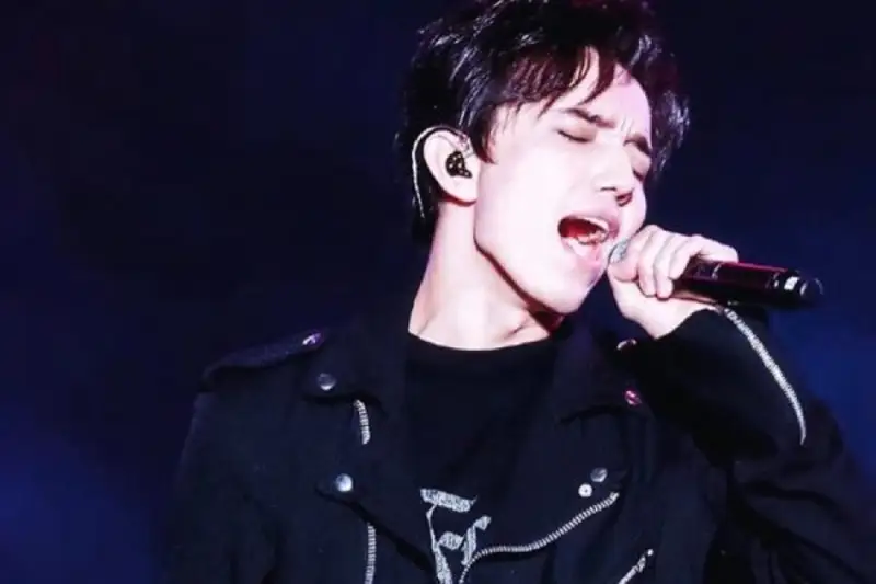 Димаш Құдайбергеннің жаңа әні мен бейнебаяны жарық көрді