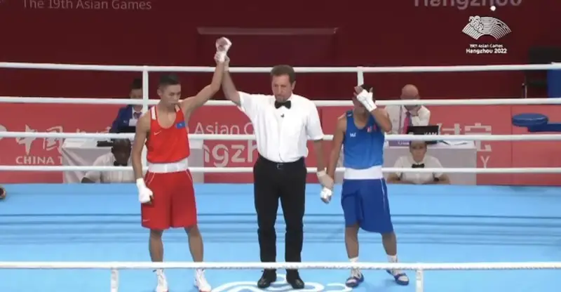Әлем Чемпионы Сәкен Бибосынов келесі айналымға өтті