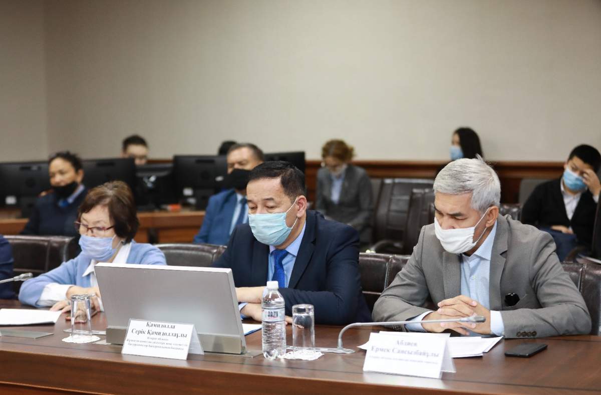 Бақытгүл Хаменова полиция есебінде тұрған жасөспірімдер тәрбиесіне ерекше назар аударуды тапсырды