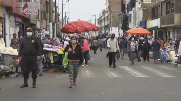 Перуде карантин жеңілдейді
