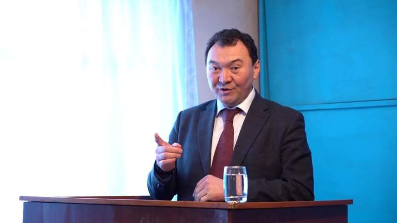 Көкшетаудың әкімі тұрғынмен сөзге келіп қалды