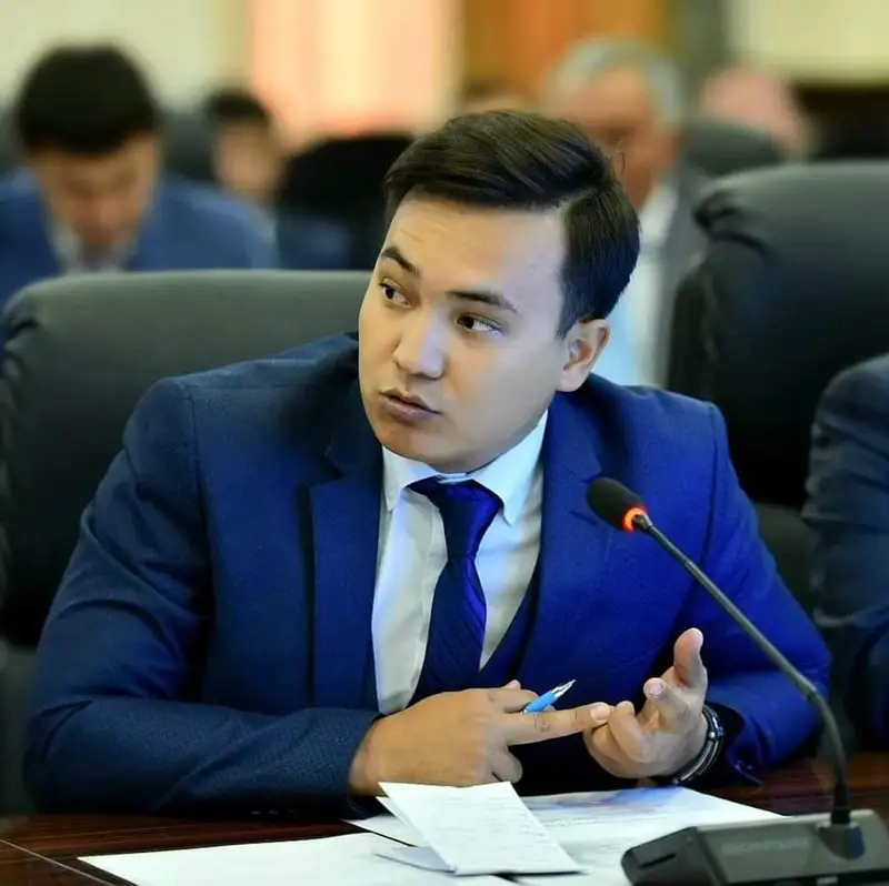 Нұрлыбек Жеңісбекұлы: Мемлекеттік қызметшінің мінезсіз болуы қоғамды қажытты