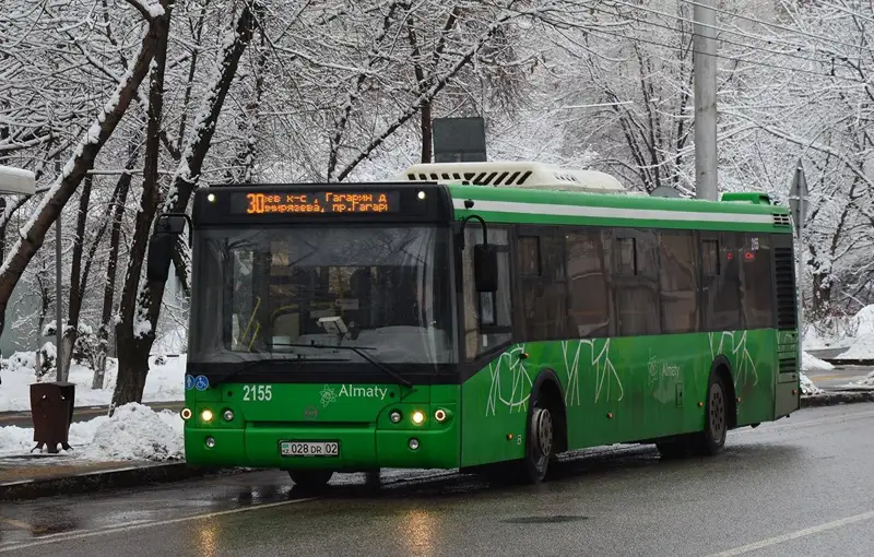 Алматыда демалыс күндері автобус пен метро қызметі тоқтайды