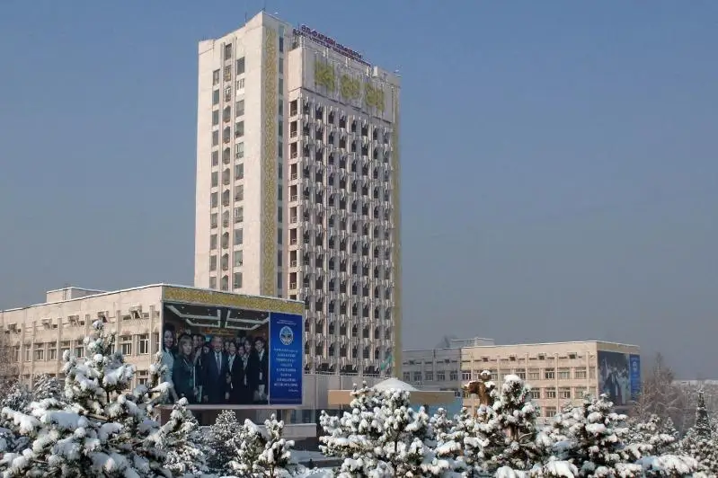 «КазГУ градтағы» былық: 1,8 гектар жер қайда кетті?