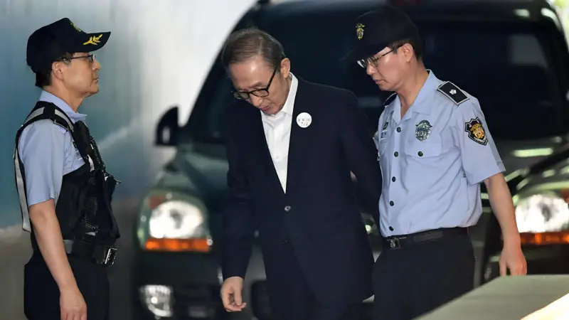 Экс-президент екінші мәрте сотталды