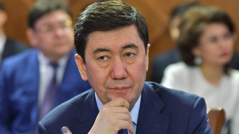 Мәжіліс Төрағасы Ерлан Қошанов мектепте хиджаб кию мәселесіне пікір білдірді