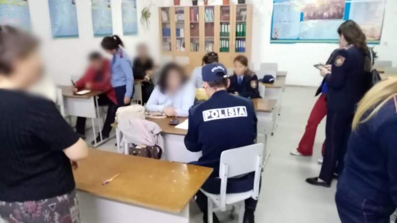 Атырауда темекі шеккен мектеп оқушыларының ата-аналарына айыппұл салынды