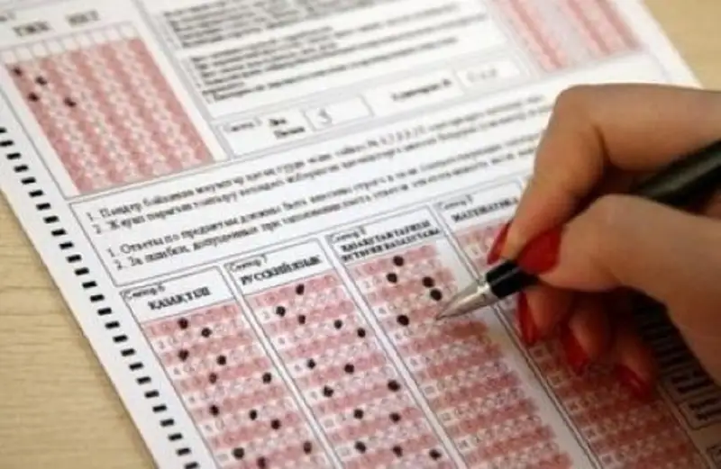 ҰБТ-да түлек телефонмен ұсталса не болады?