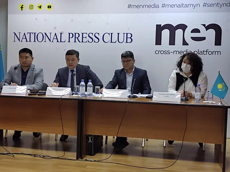 Сот пен алқабилердің текетіресі: Королевская бүлдіріп қойды