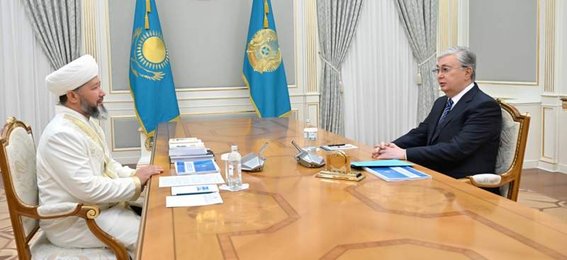 Тоқаев бас мүфтимен кездесті