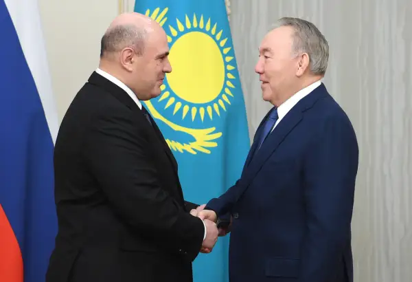 Нұрсұлтан Назарбаев РФ үкіметінің төрағасы Михаил Мишустинмен кездесті