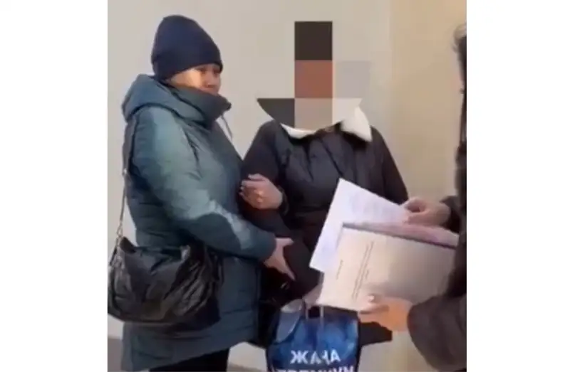 Жамбыл облысында жаңа туған сәбиді сатып жіберген акушерлер ұсталды (видео)