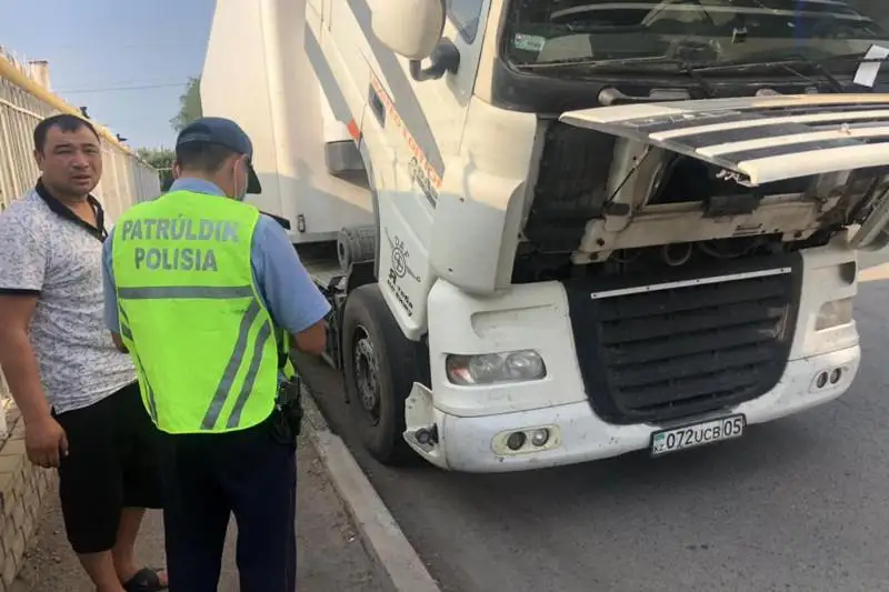 Алматыда 106 жүк көлікке айыппұл салынды