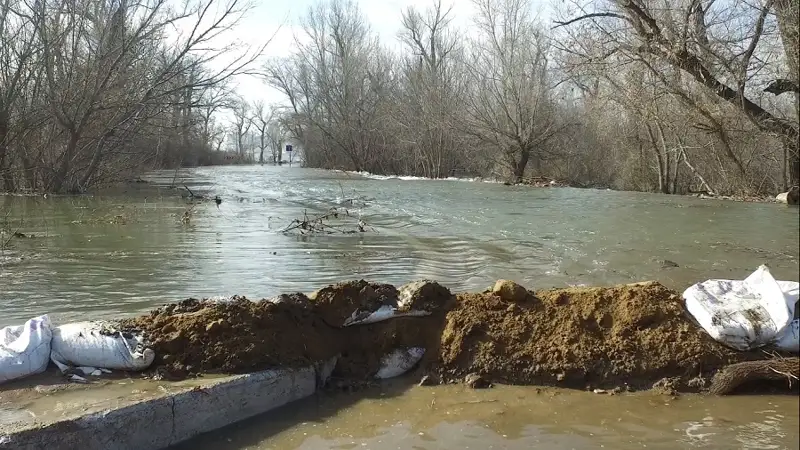Оңтүстіктегі таулы аймақтарды су басуы мүмкін 