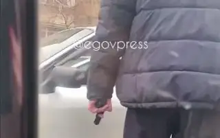 Талдықорған қаласында  қарумен жүрген ер адам анықталды