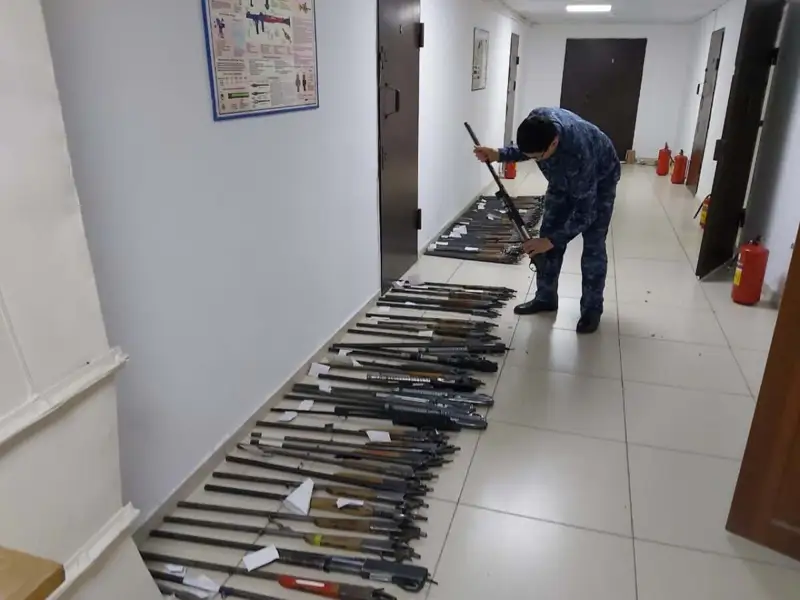 Ақтөбеліктер 63 бірлік қару тапсырды  