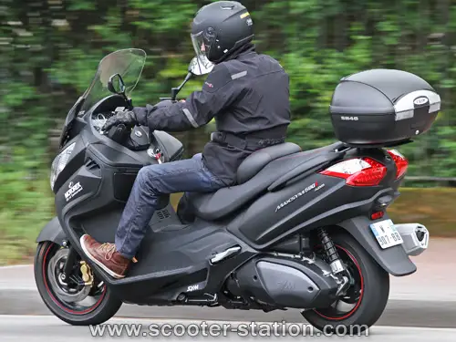 Ақтөбеде скутер жүргізушісі көз жұмды