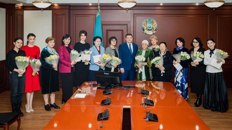 Тоқаев мәдениет және спорт саласындағы әйелдерге құттықтау хат жолдады