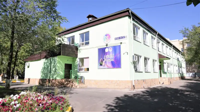Нұр-Сұлтанда ата-аналар халықты екпе алуға шақырды