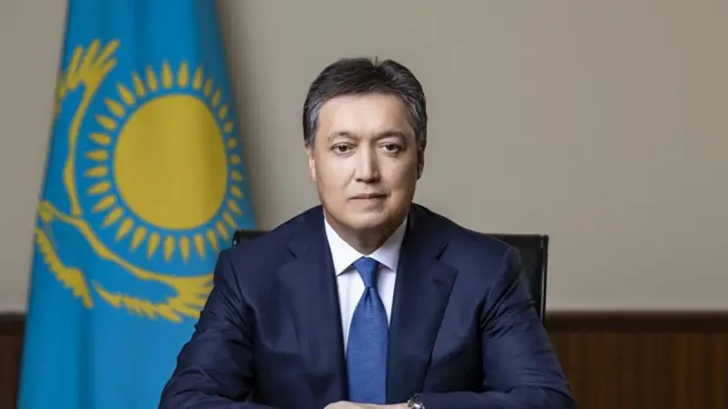 Премьер-министр қазақстандықтарды Отан қорғаушы күнімен құттықтады