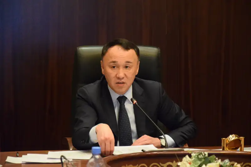 Қостанай облысының әкімі қанша жалақы алады?