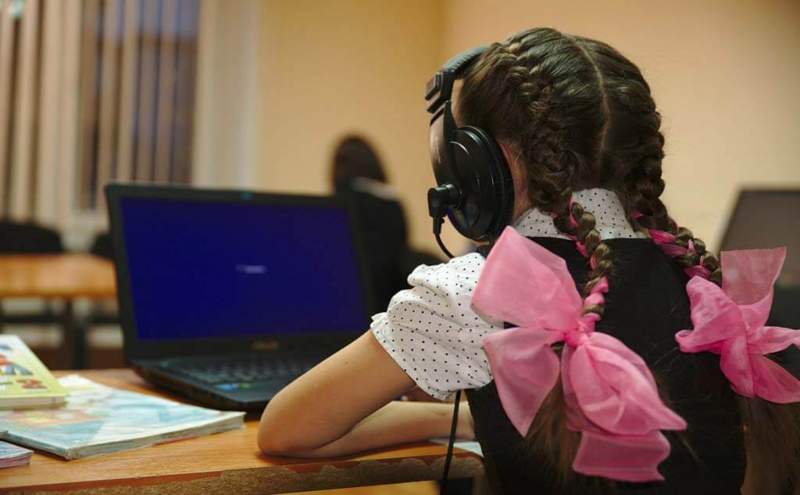 Демалыс бітсе, оқушылар онлайн оқуға көшуі мүмкін