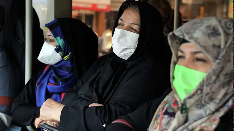 Коронавирустан қорықпаймыз: Ирандықтар флэшмоб ұйымдастырды