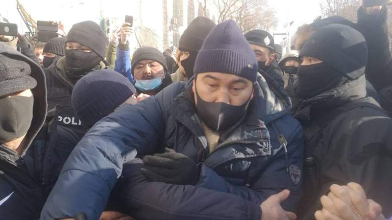 Ермахан Ибраимов сайлау күні алаңға не үшін барғанын түсіндірді