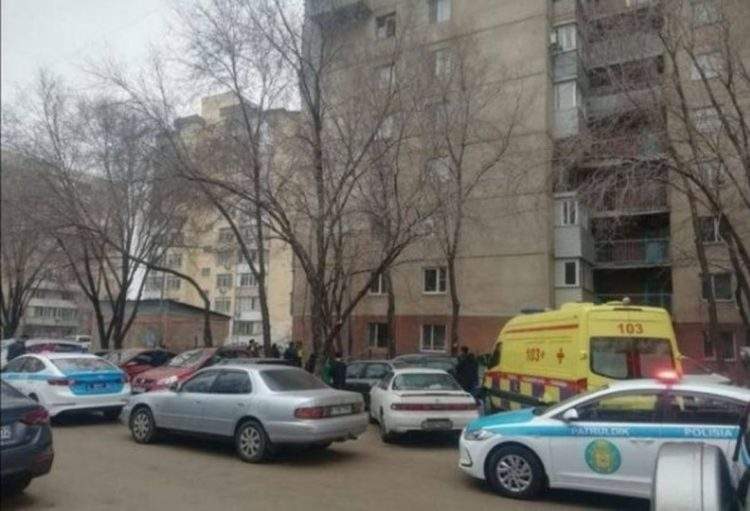 Алматыда тағы бір жас қыз 12-қабаттан секіріп кетті