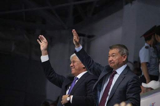 Баталов «сирақты» қыздарды НЕГЕ жақсы көреді?