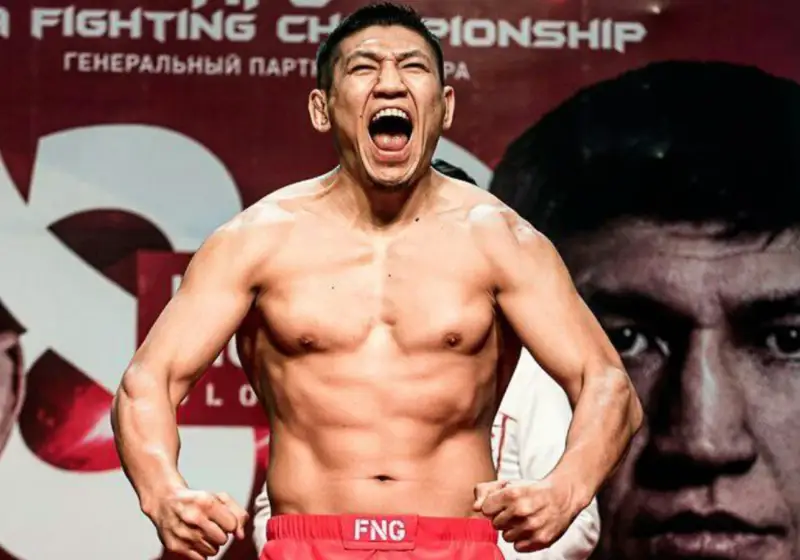 Қуат Хамитов қарсыласын буындыру әдісімен жеңді (видео)