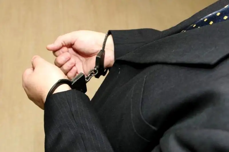 Антикордың елордалық департаментінің орынбасары сотталды