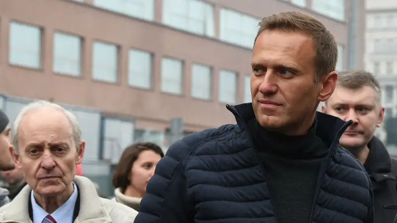 Алексей Навальный 2 жарым жылға түрмеге қамалды  