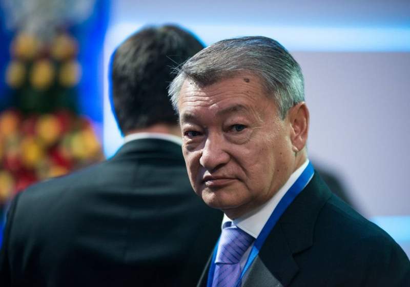 Даниал Ахметов қызметін сақтап қалды