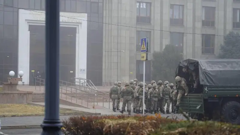 Алматыға шабуыл жасағандардың жерленген қабірі табылды