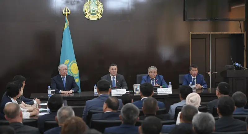 Президент Әкімшілігінің басшысы Ұлытау облысының жаңа әкімін таныстырды