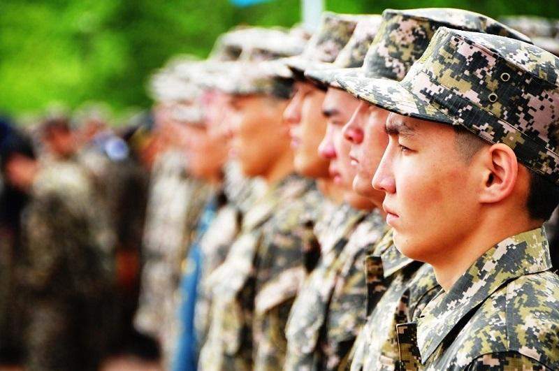 ШҚО: 1200-ден астам жігіт әскерге шақырылады
