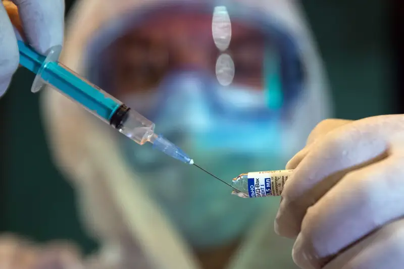 Ревакцинация: Қандай вакцина салдыруға болады?