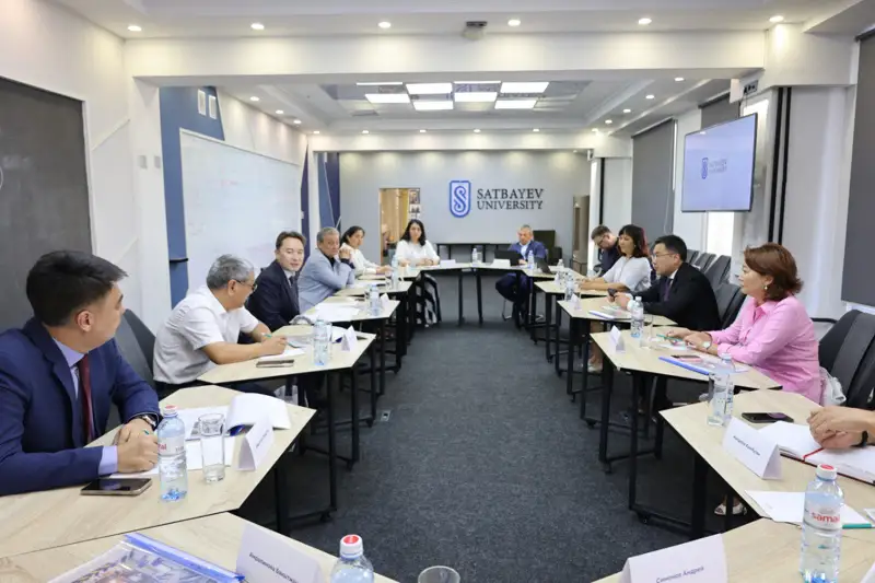 «Астана Моторс»  өкілдері Сәтбаев университетіне келді 