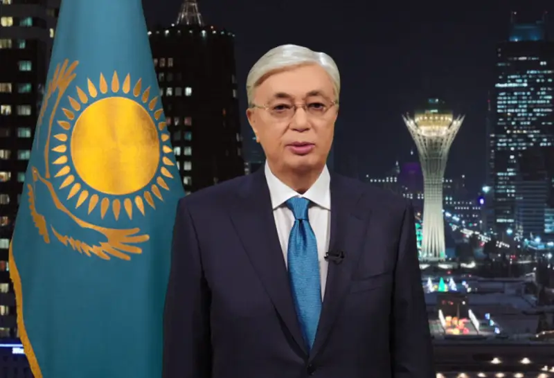 Тоқаев пен Зеленскийдің алғашқы жаңажылдық құттықтауы несімен ерекшеленді? 