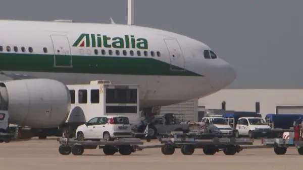 Италияның Alitalia әуе компаниясы халықаралық рейстерін қалпына келтірді ме? 