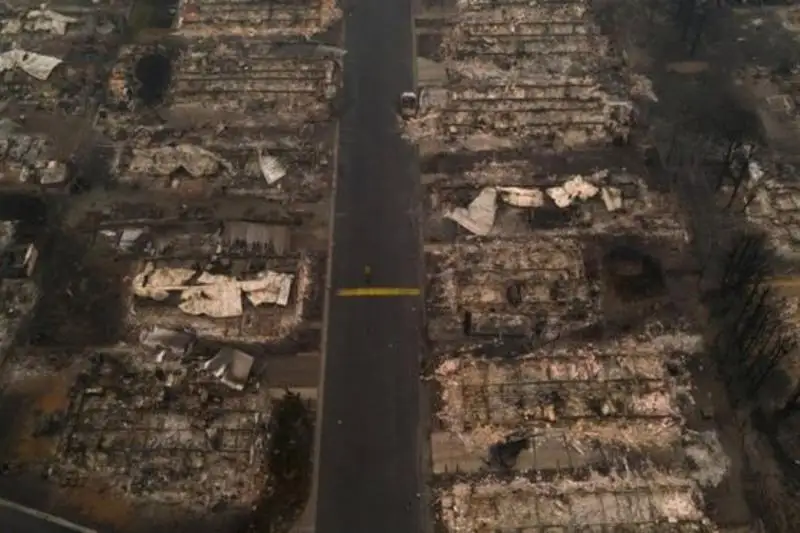  АҚШ-тағы өрттен ондаған адам хабарсыз кетті  