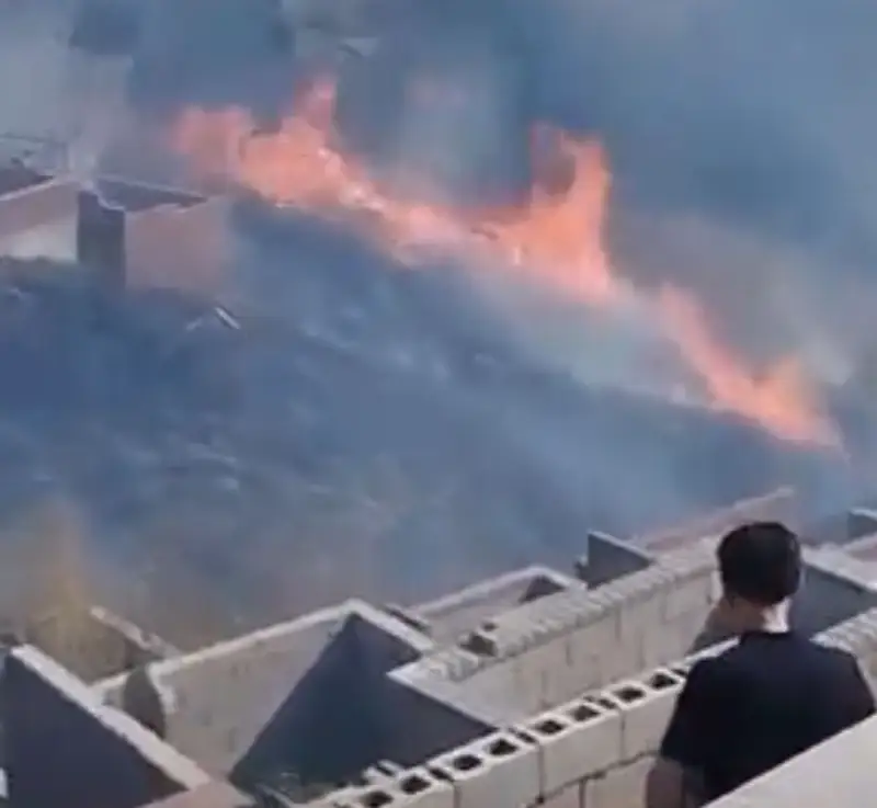 Алматыда «Кеңсай» зираты өртеніп жатыр