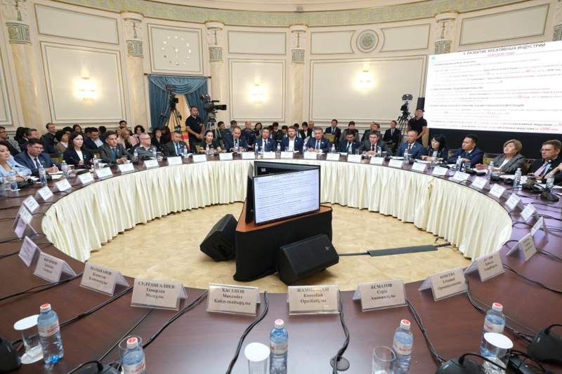 «Алматы қаласын 2025 жылға дейін дамыту бағдарламасы және 2030 жылға дейінгі орта мерзімді перспективалар» бекітілді