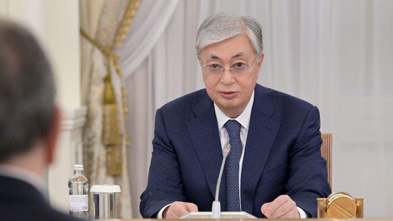 Тоқаев: Тұңғыш Президентіміз елімізді іргесі берік мемлекетке айналдыру үшін зор еңбек сіңірді