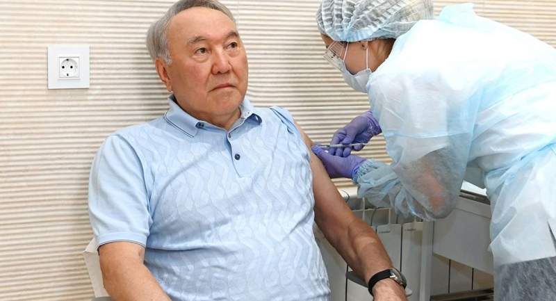 «Мұндайды ешқашан ұмытпаймын». Назарбаев  коронавирустан қалай жазылғанын айтты 
